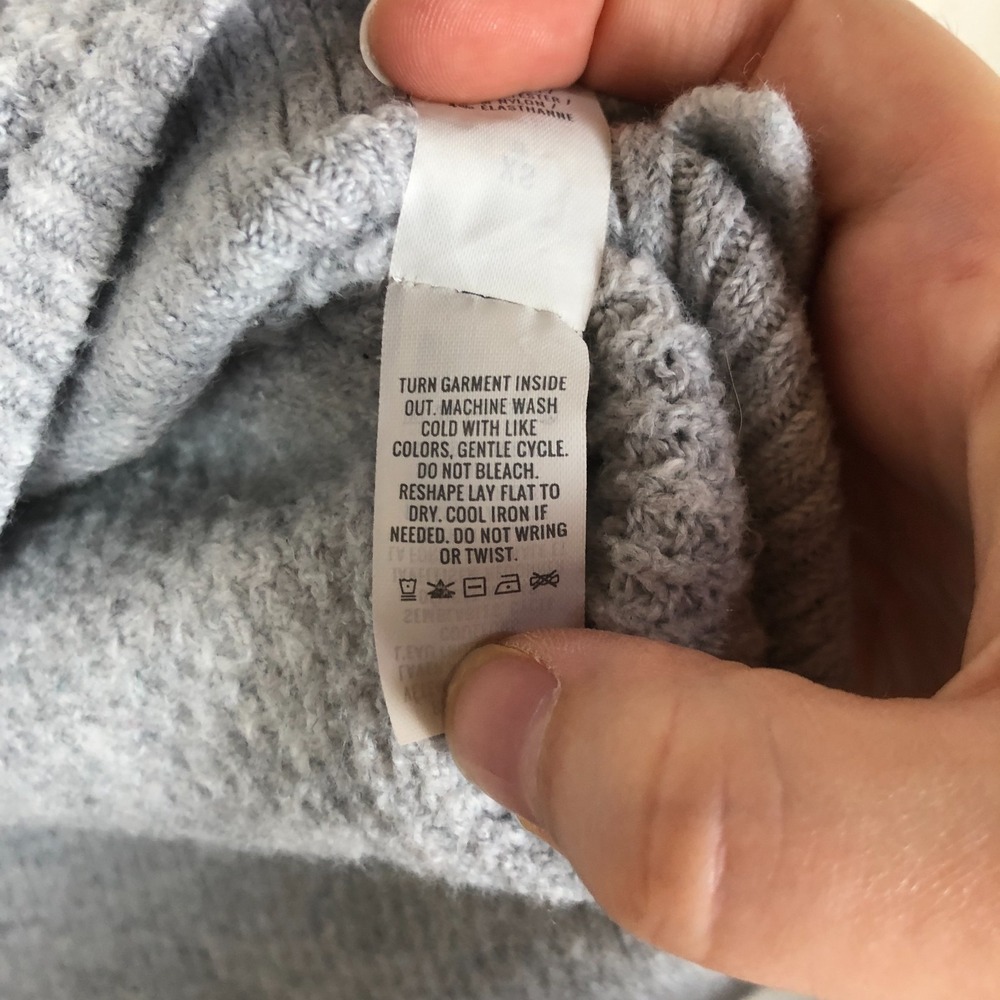 Aerie Womens Cozy Up Waffle Knit Hooded V-Neck Pullover Size XS Grey Comfy - Picture 12 of 16